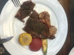 -食间牛排(湖西路店)