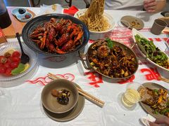 -肥肥虾庄·金牌油焖大虾(汉口城市广场店)