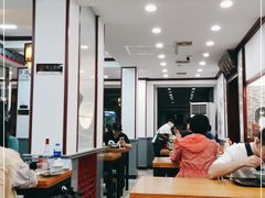 大堂-门框胡同百年卤煮(新街口店)
