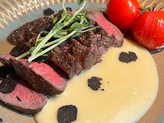 -JINNS锦时 steak&pizza(浸信会礼拜堂旧址店)