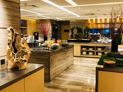 自助取餐区-北京王府井希尔顿酒店·万斯阁西餐厅