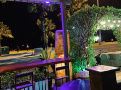 -Green Tree Rest. & Pub