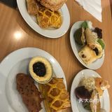 在美萍酒店，自助餐形式的下午茶，说真的感觉没什么好吃的