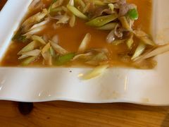 -鹤乡东北菜(崮山路店)