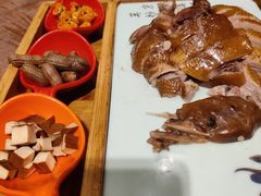 -有红鸡毛店·川菜(建设路店)