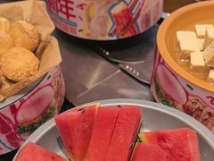 -龍歌自助小火锅(市南金茂湾店)