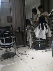 -TRIMS HAIR 修剪造型·烫染接发