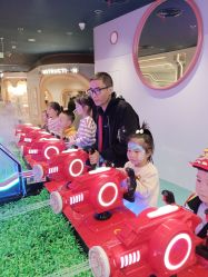 -奈尔宝家庭中心·亲子餐厅(北京东坝万达店)