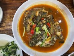 -芦茨金富饭庄·25年老字号·专做稻草鸡