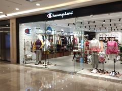 -Champion(武汉国际广场店)