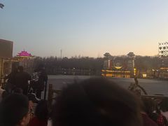 -茅山东方盐湖城景区