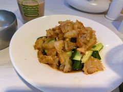 -赶海部落海鲜城(海阳路店)