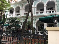 -星巴克臻选(广州沙面店)