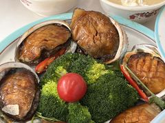 -日照大牌檔•小船海鲜(万平口店)