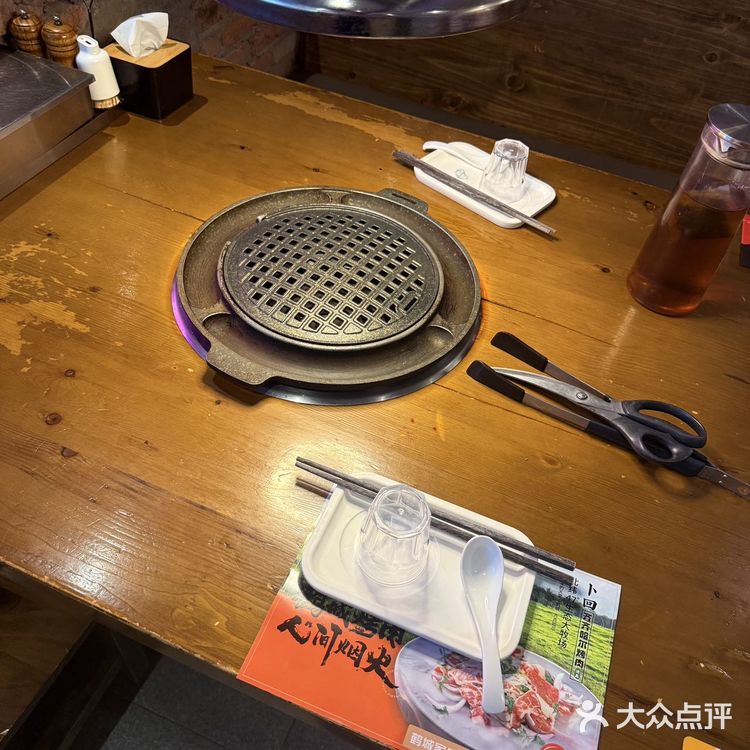 这家烤肉太适合学生党了！好吃不贵！ 
