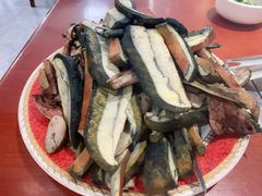 -菌之家·专业纯野生菌火锅·特色炒菌
