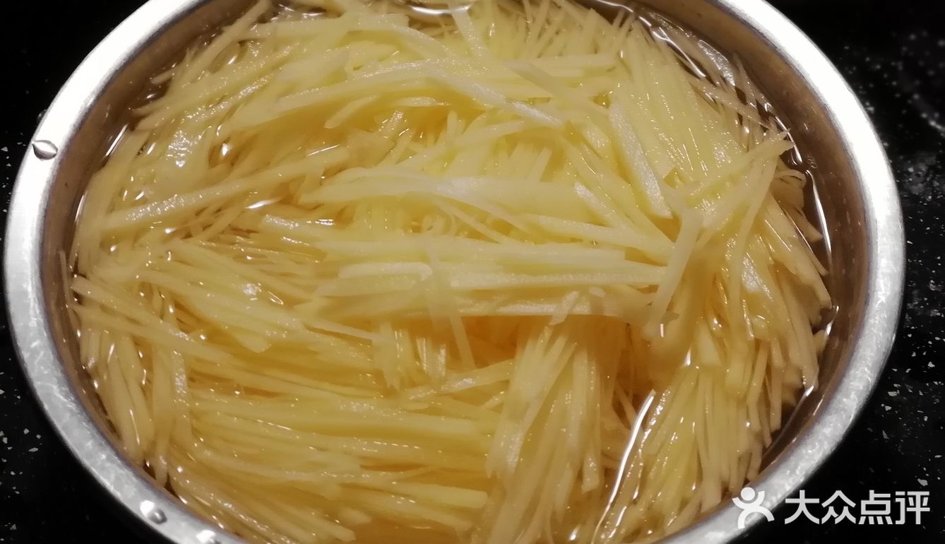 香甜美味的西红柿土豆丝