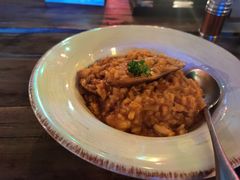 -SISTERS BAR RESTAURANT川意酒馆(嘉善老市H楼店)