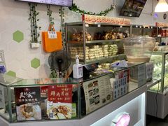 -白玉兰食品(中山公园龙之梦店)