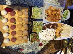 慢丽江庭院休闲餐厅(西山人家店)-慢丽江·云南野生菌土鸡锅(西山店)