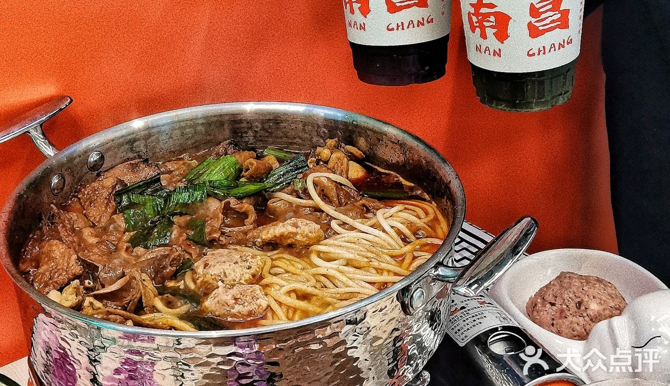 南昌首家臭豆腐肥肠牛蛙锅✨太“香”了‼️