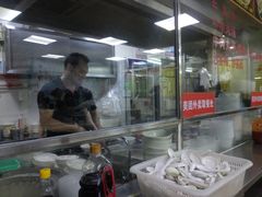 -华威达牛庄(黄埔大道西店)