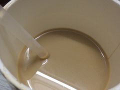 美式咖啡-CoCo都可(淞滨店)