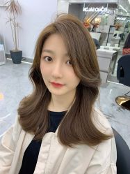 -COMO SALON 烫染可茉发型