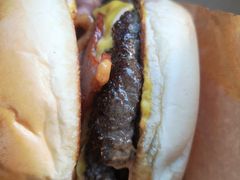 火烤墨西哥鲜椒牛肉汉堡-魏斯理汉堡(西安沣东吾悦店)