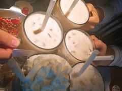 -湊湊火锅·茶憩(新中关购物中心店)