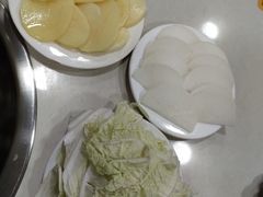 -烧哥美蛙肥肠鱼火锅·十五年社区店