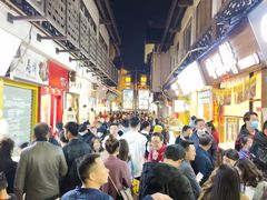 -南门头上美食街