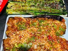 -杨家崴子碳缸烧烤(东三马路店)