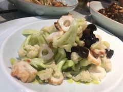 -品味居·首店·大连鲜活海鲜大连菜(东港店)
