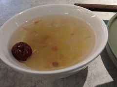 银耳汤-鲜潭蒸汽石锅鱼(五道口购物中心店)