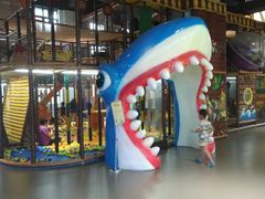 -蒙特利亲子乐园