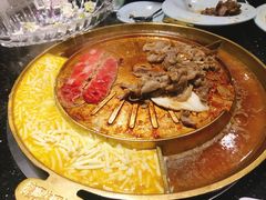芝士锅底-猪啊牛呀羊啊铜盘烤肉(正大广场店)