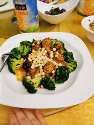 点击看大图 -中茵皇冠假日酒店·宴会厅