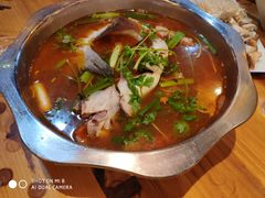 -老凯俚酸汤鱼(鸿通城店)