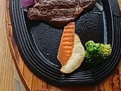 -海维克牛排馆HIGHWIC(右岸环宇坊店)