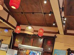 -富正毅三下锅·湘西韵味(天门山索道店)