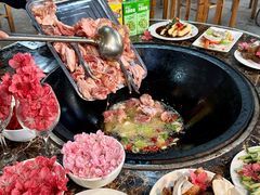 -桃源山庄·水蜜桃采摘·柴火鸡·烧烤团建(龙泉山店)