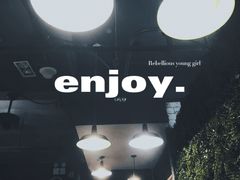 -朋友圈概念餐厅(象山万达广场店)