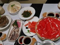 -红鼎豆捞·非遗鲍皇汤火锅(宝丰路店)