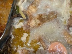 -肖肖酸萝卜鱼火锅(总店)