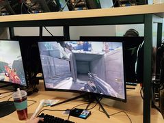 -网鱼网咖(上海静安寺店)