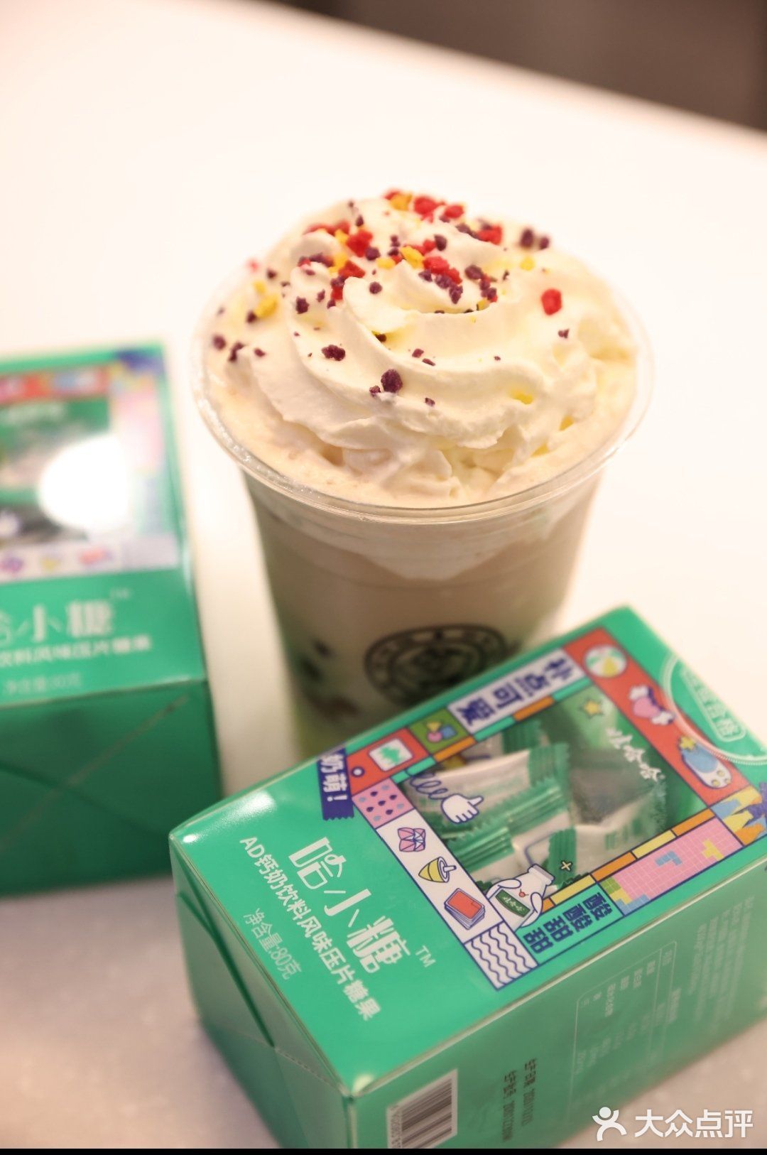 小时候的快乐又回来啦[糖果]来杯娃哈哈奶茶超快乐