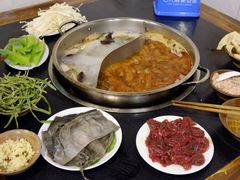 -苟味道老火锅(黄桷坪店)