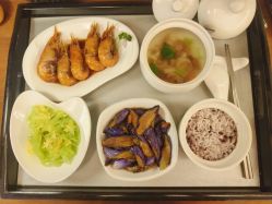 点击看大图 -馨紫罗兰月子会所·独栋月子中心