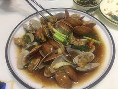 -鑫悦楼煎蟹·16年海鲜大排档